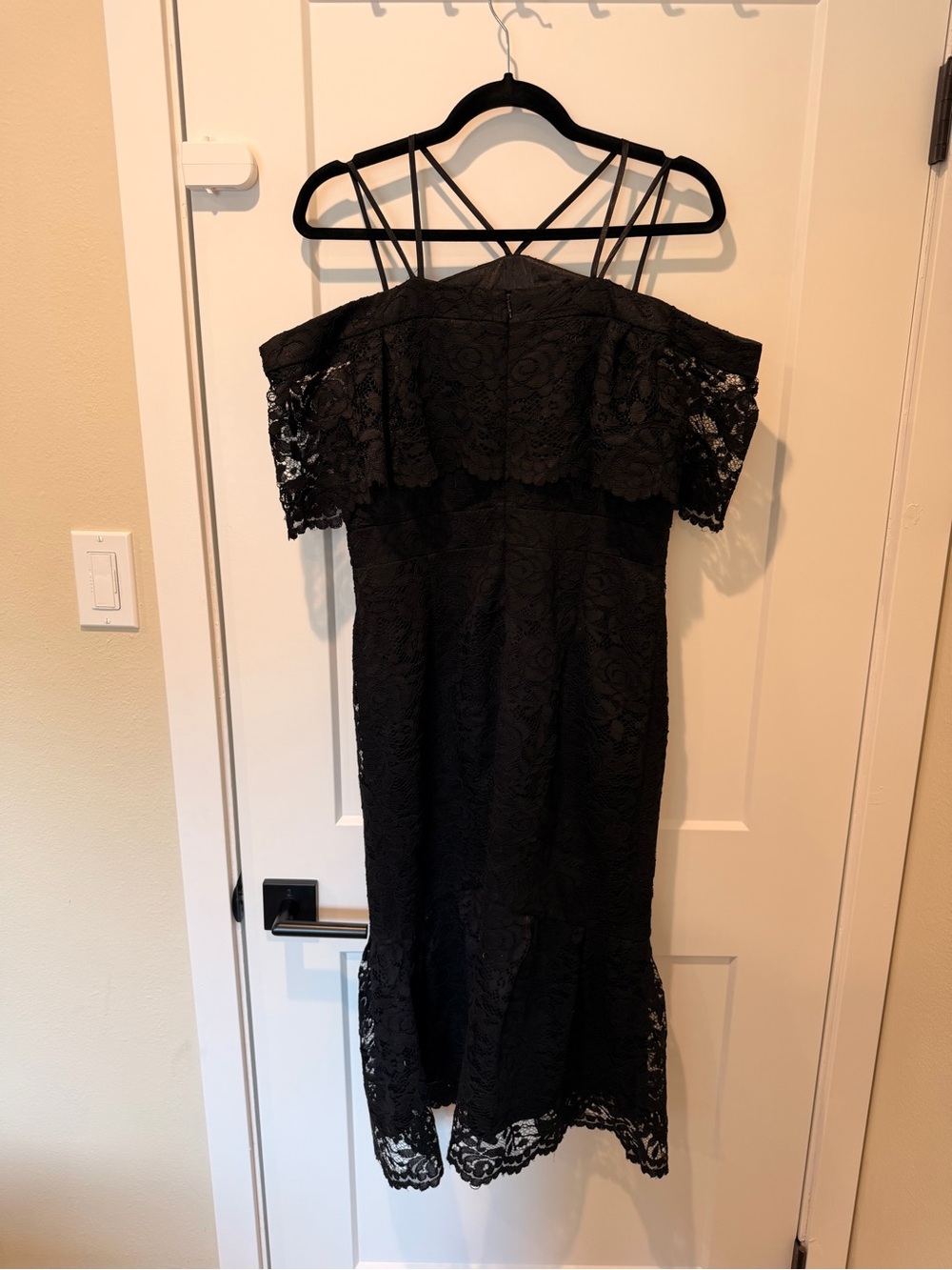 Nicole Miller Lucca Black Lace Trumpet Dress